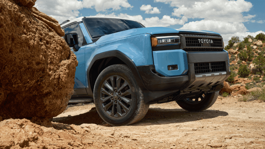 The 2024 Toyota Land Cruiser Prado - In-Detail Analysis Of The Off-Road and Design Aspects! — cover image