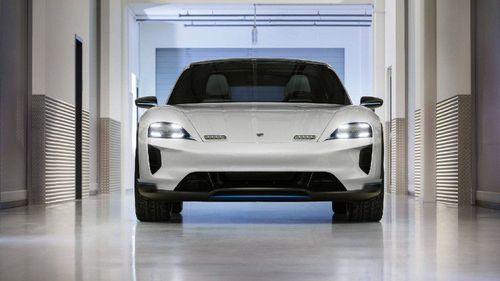 Porsche Mission E Cross Turismo Unveiled In Geneva